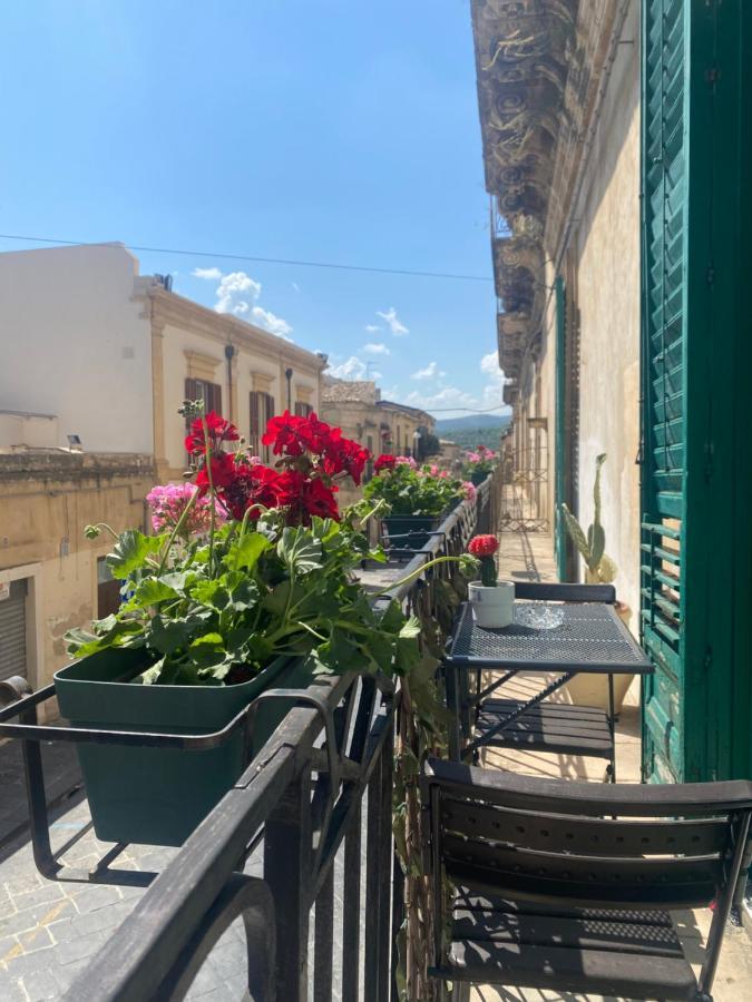Palazzo Zappata Luxury Room Noto Centro Экстерьер фото